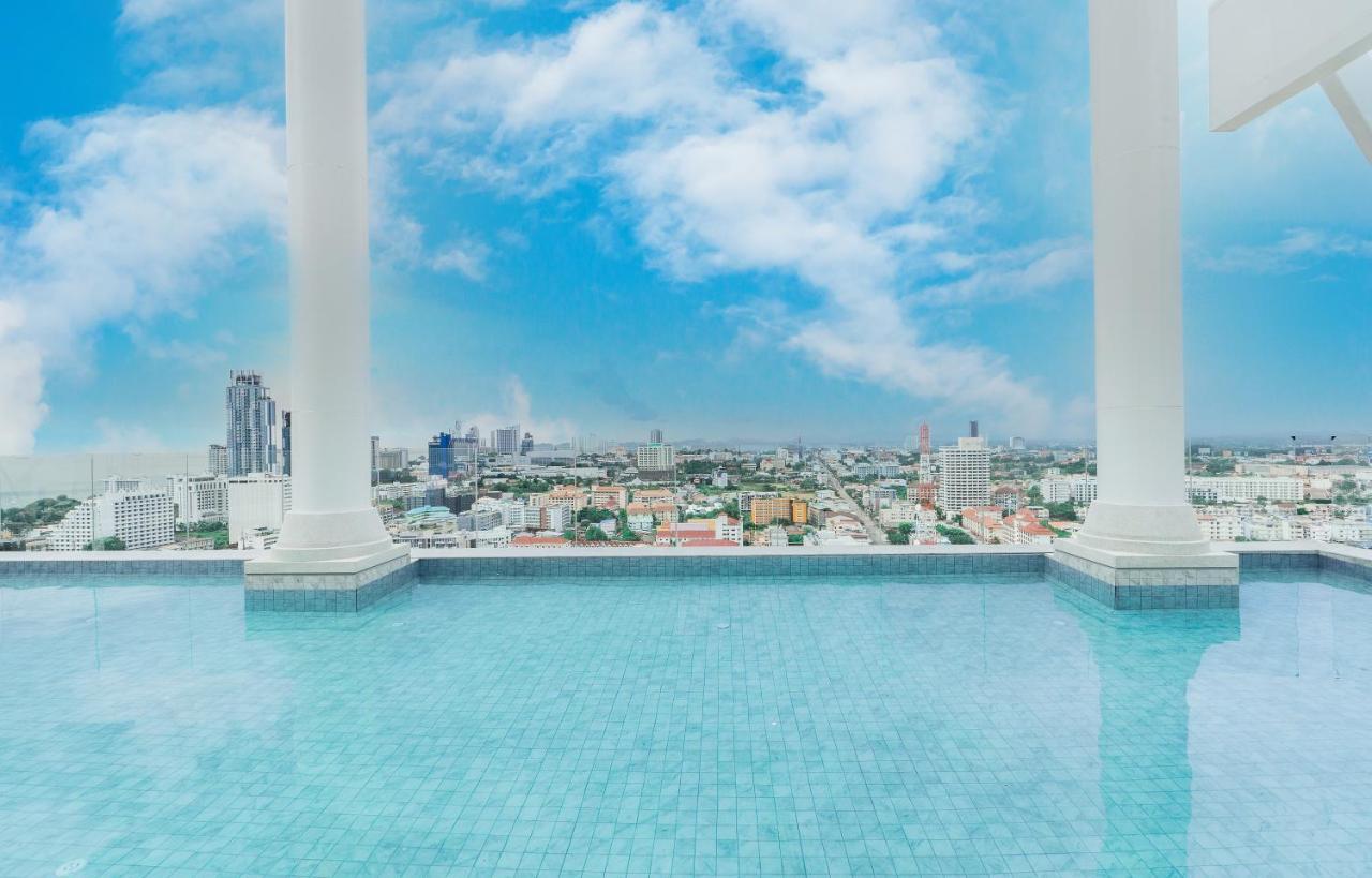 Arbour Hotel And Residence Pattaya Zewnętrze zdjęcie Infinity pool