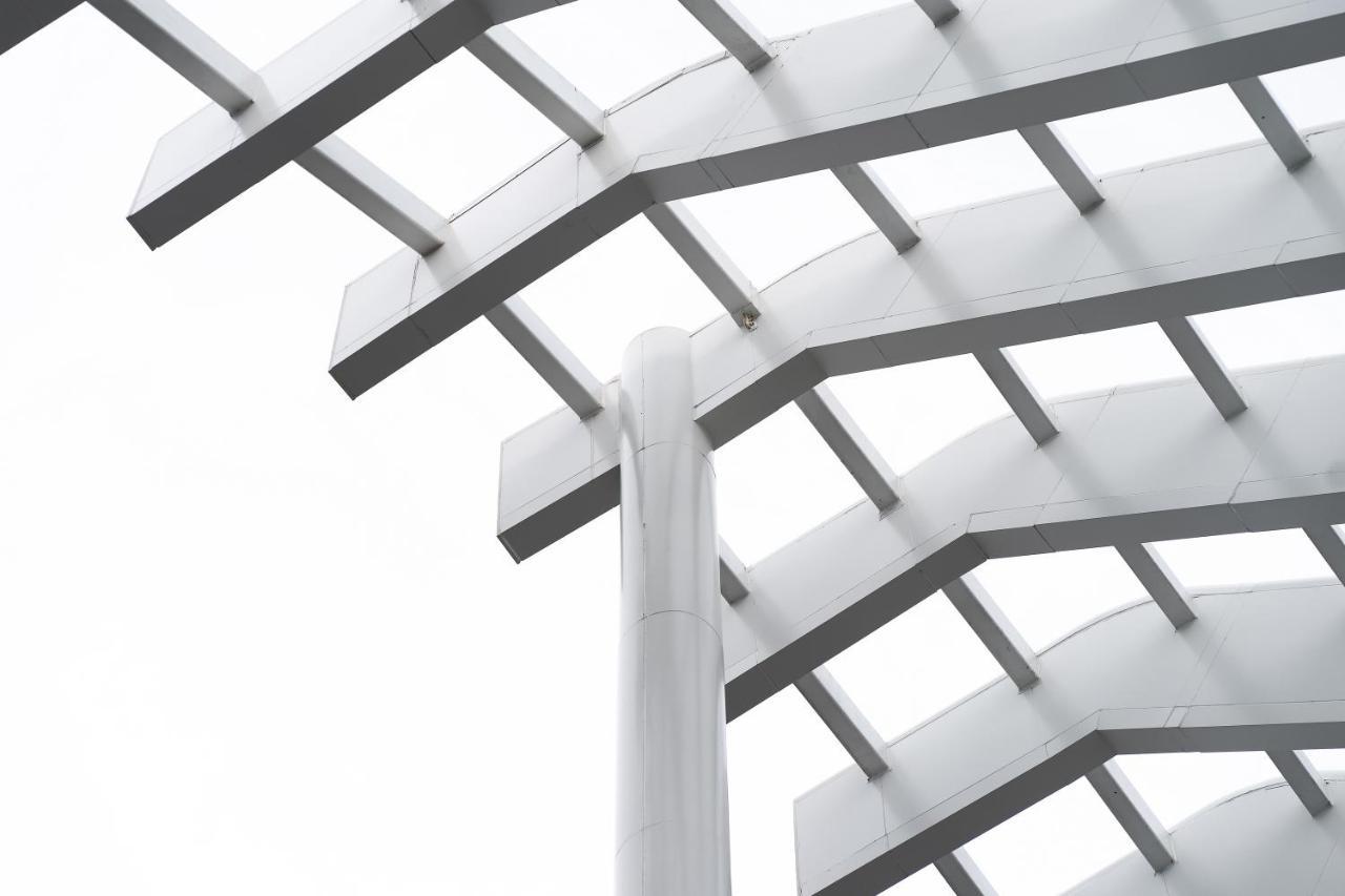 Arbour Hotel And Residence Pattaya Zewnętrze zdjęcie Detail of the roof